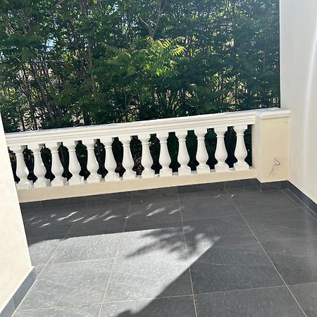 Ro.Ma Apartment Каноса ди Пулия Екстериор снимка
